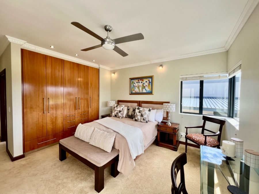 5 Bedroom Property for Sale in Oubaai Western Cape